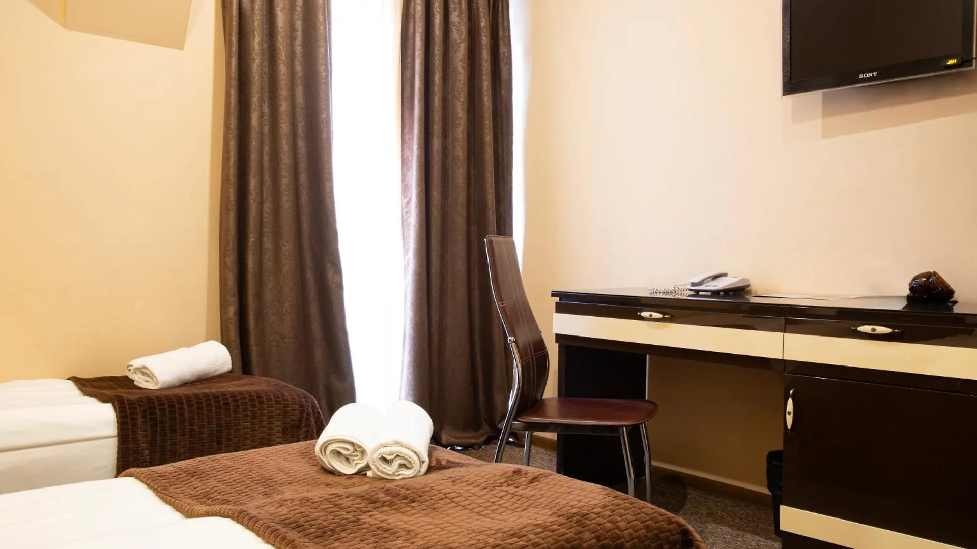 Hotel Diplomat Tbilisi 3*,
